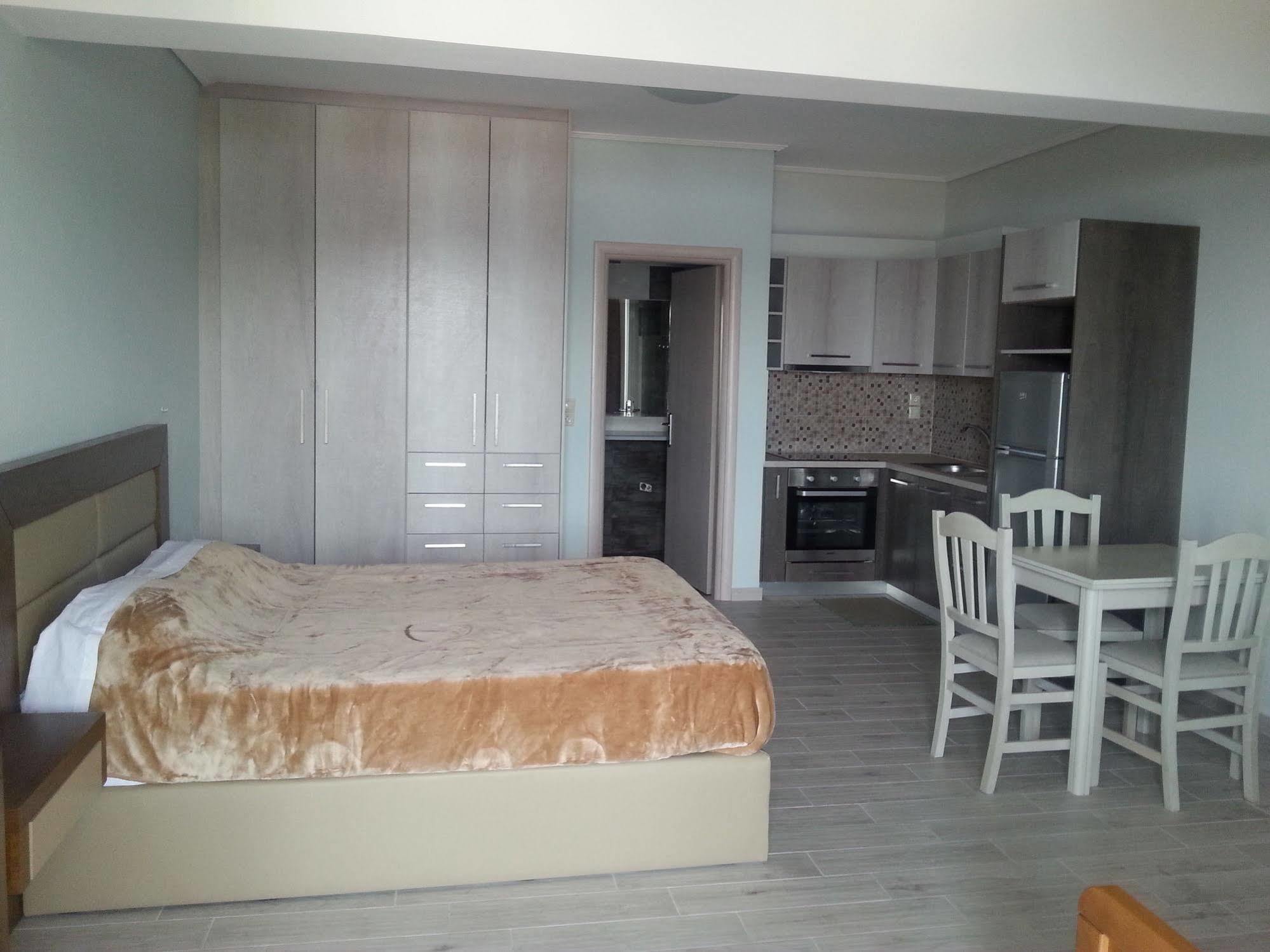 Giannis Village Resort Astakos Ngoại thất bức ảnh